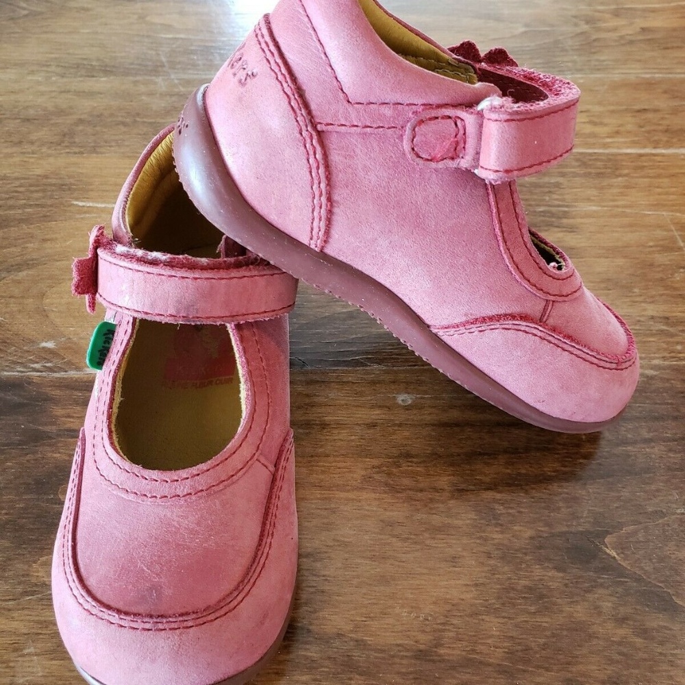 Toddler Girl Kickers Booties Straps Pink Rose